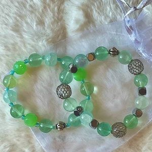 Woman’s Genuine Light Green & Natural Stone & Silver Bead Bracelet